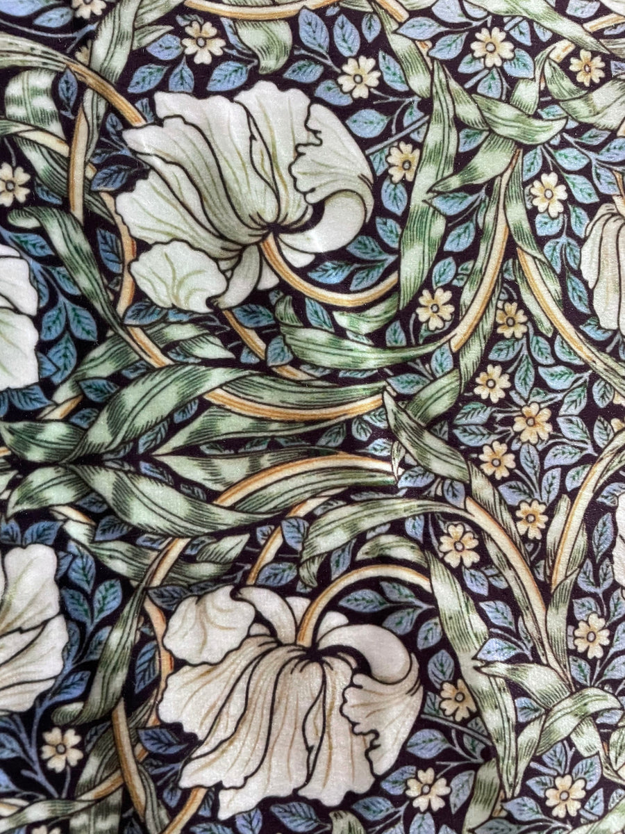 Velvet William Morris Pimpernel Upholstery Fabric by the yard / Green  Velvet Leopard Home Fabric / High End Upholstery Velvet