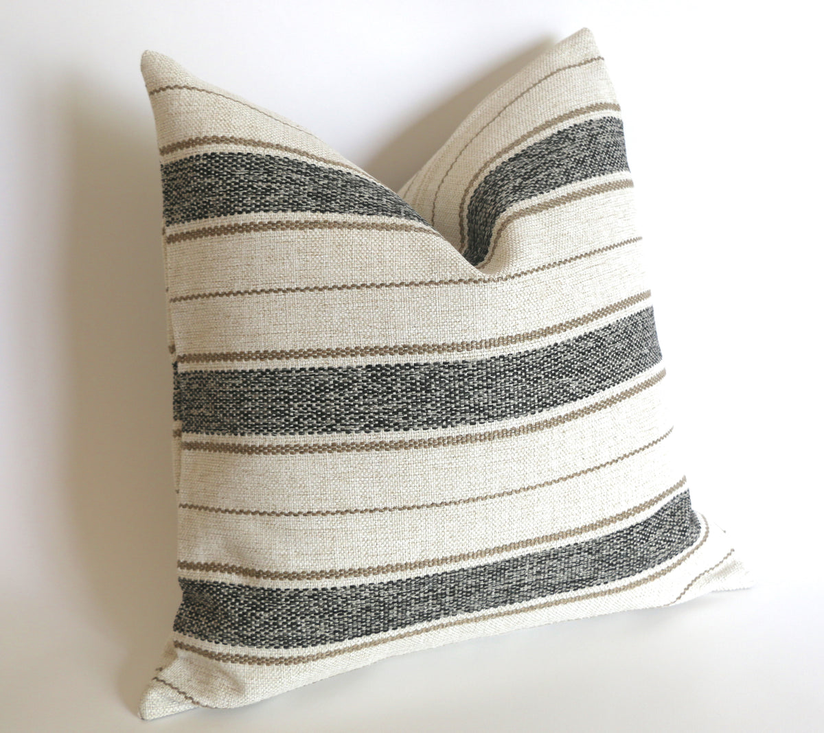 http://annabelbleu.com/cdn/shop/products/Farmhouse_grey_pillows_1200x1200.jpg?v=1584202974