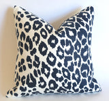 Indoor or Outdoor Iconic Leopard Pillow Cover / Double sided Schumacher Pillow / Schumacher Iconic leopard pillow cover / Outdoor Linen Cushion cover - Annabel Bleu