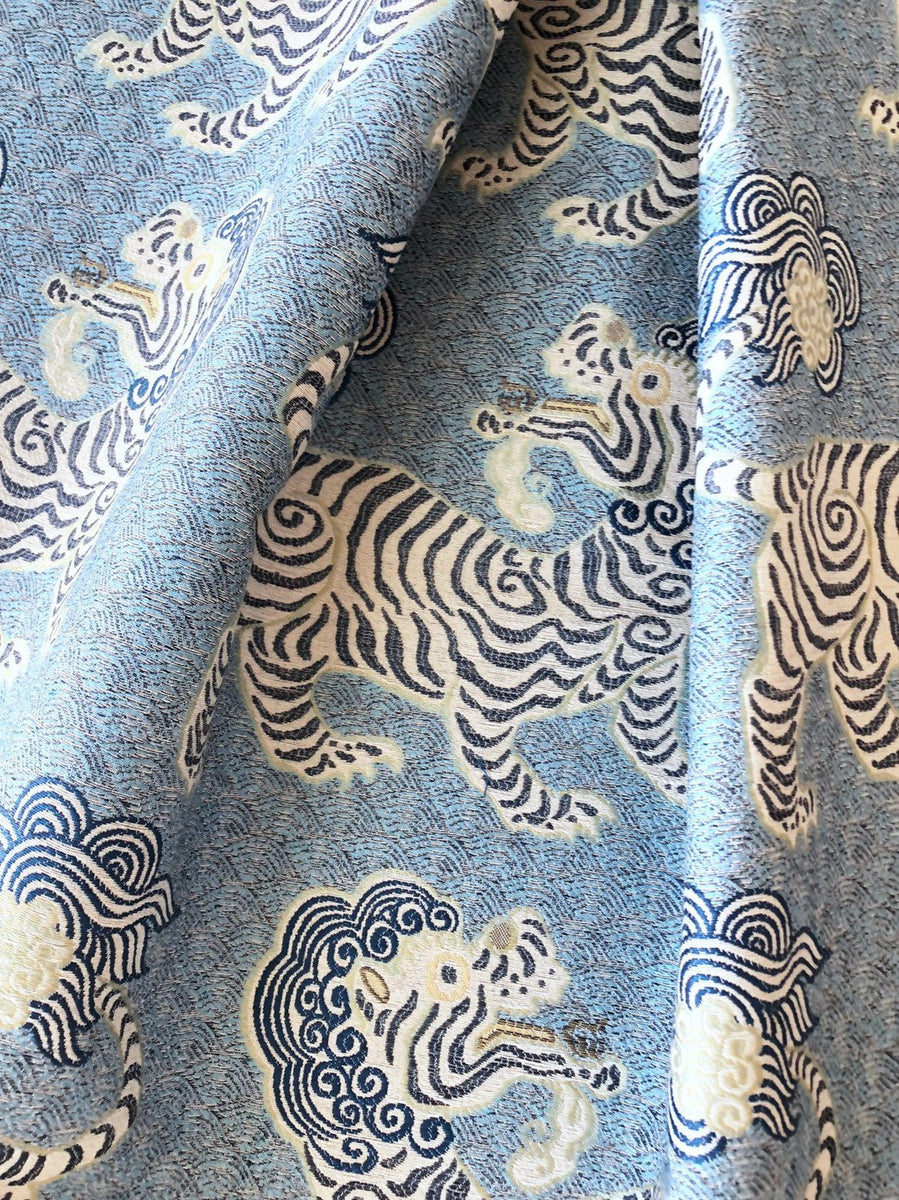 Heavy Jacquard Velvet Upholstery Fabric For Sofa Cushion