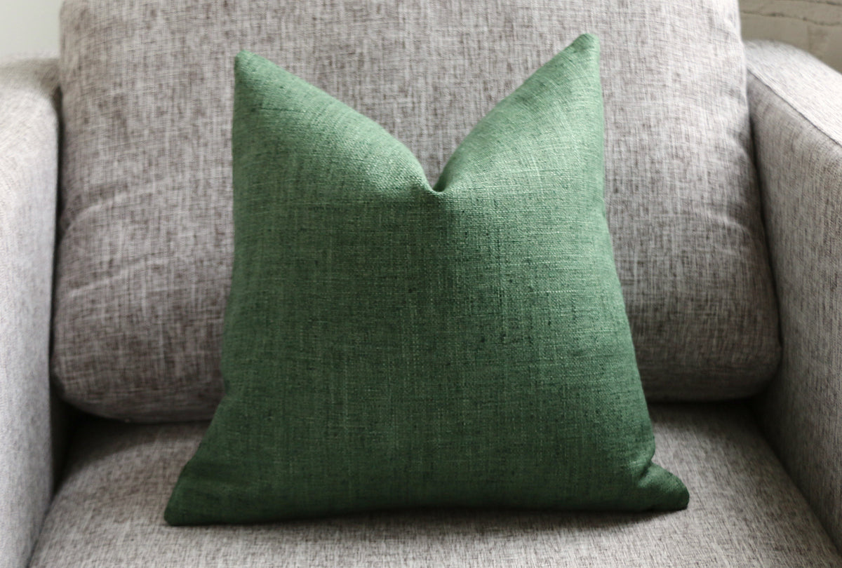 Green decorative best sale pillow covers