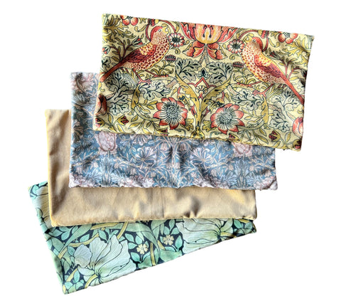 Sale: William Morris Velvet Pillow Covers / Lumbar Cover / Velvet Pillow Cover - Annabel Bleu