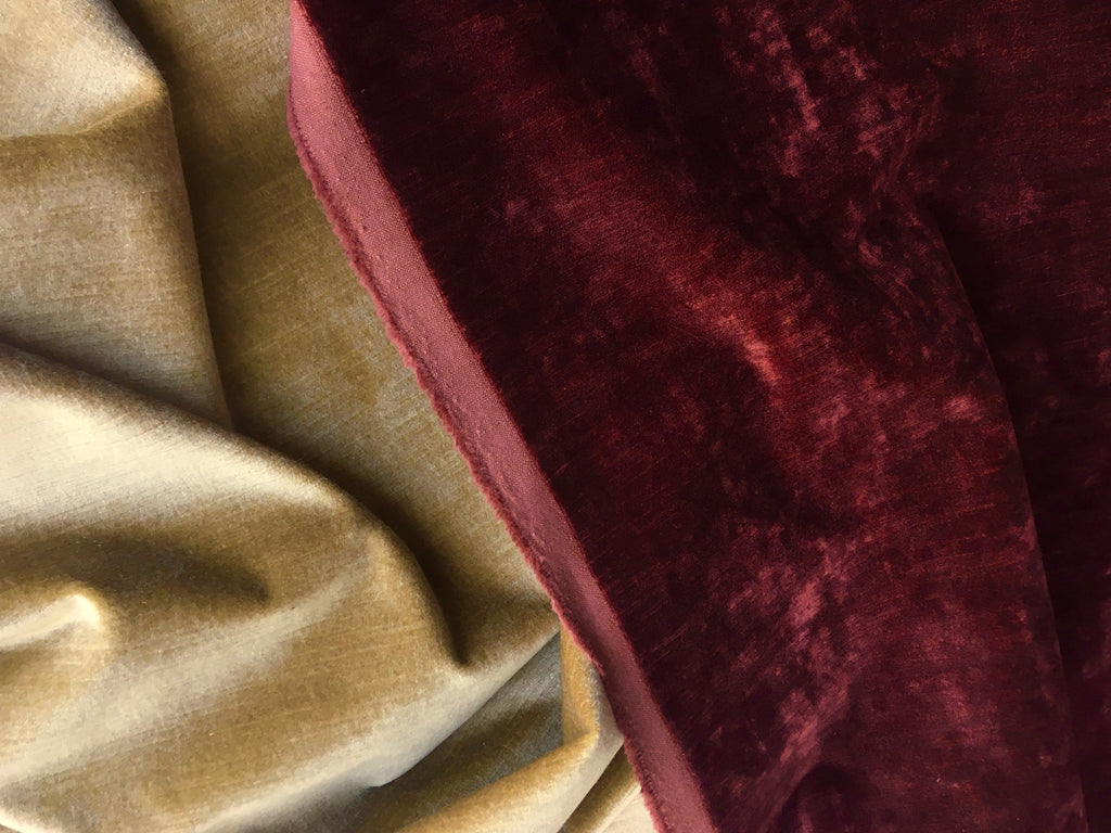 Kenilworth Velvet 4 Gold Fabric