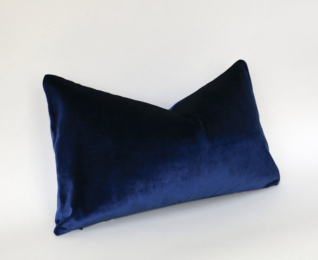 Navy blue on sale velvet pillow covers