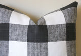 Outdoor Farmhouse Pillow / Black Check Pillow Cover / Black check cover / Buffalo check / Pillow cover / Black & White sham - Annabel Bleu