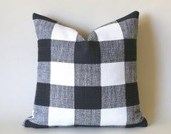 Outdoor Farmhouse Pillow / Black Check Pillow Cover / Black check cover / Buffalo check / Pillow cover / Black & White sham