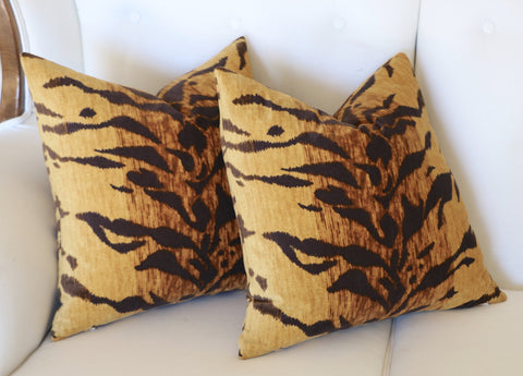 Velvet Tiger Cushion Cover / Velvet Leopard Pillow / Animal Print Pillow Cover / Jamil Natural Pillow / Beverly Hills Hotel Pillow - Annabel Bleu